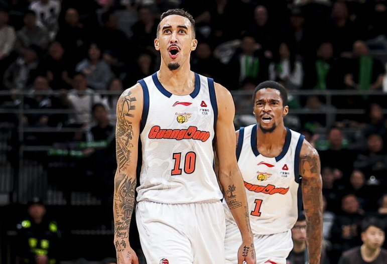 乐鱼官网-崔永熙复出，谁最可能被挤出广东大名单？不是18、25，是这3人